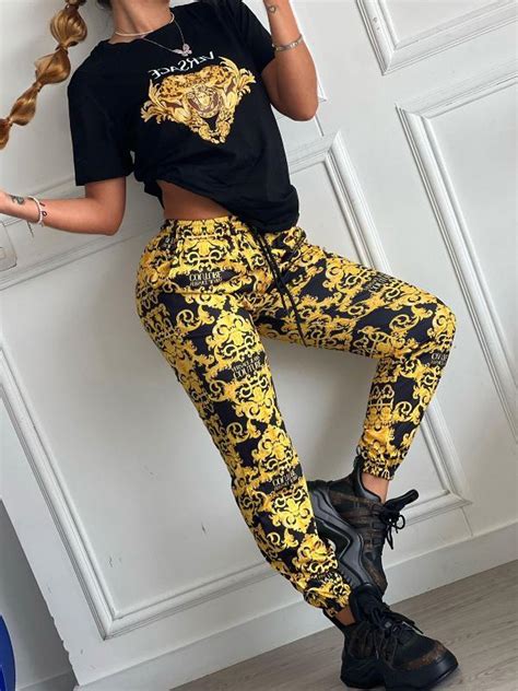 conjunto versace mujer oro